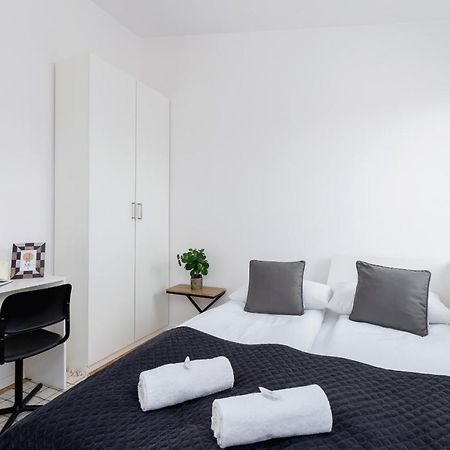 Radziwillowska Apartment Cracow Planty By Noclegi Renters Krakau Buitenkant foto