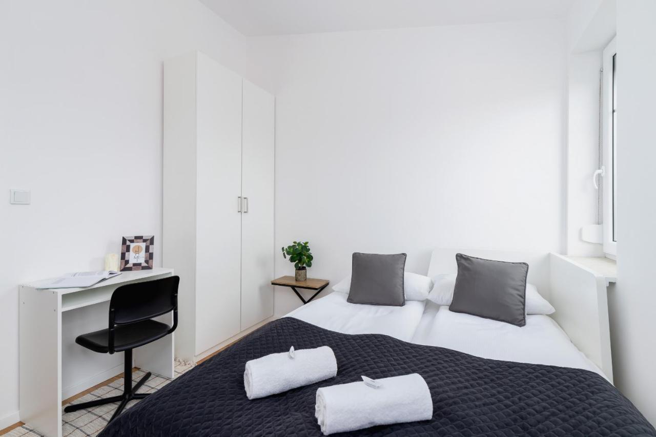 Radziwillowska Apartment Cracow Planty By Noclegi Renters Krakau Buitenkant foto