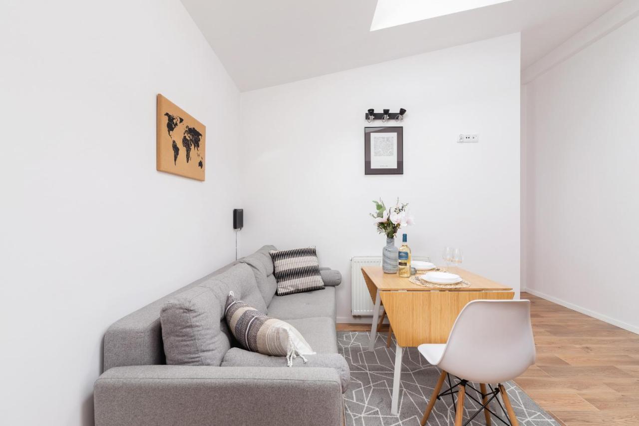 Radziwillowska Apartment Cracow Planty By Noclegi Renters Krakau Buitenkant foto